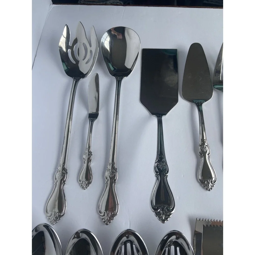 Reed & Barton 18/10 Stainless Steel Ornate Serving Set 15 Piece‎ Silverware